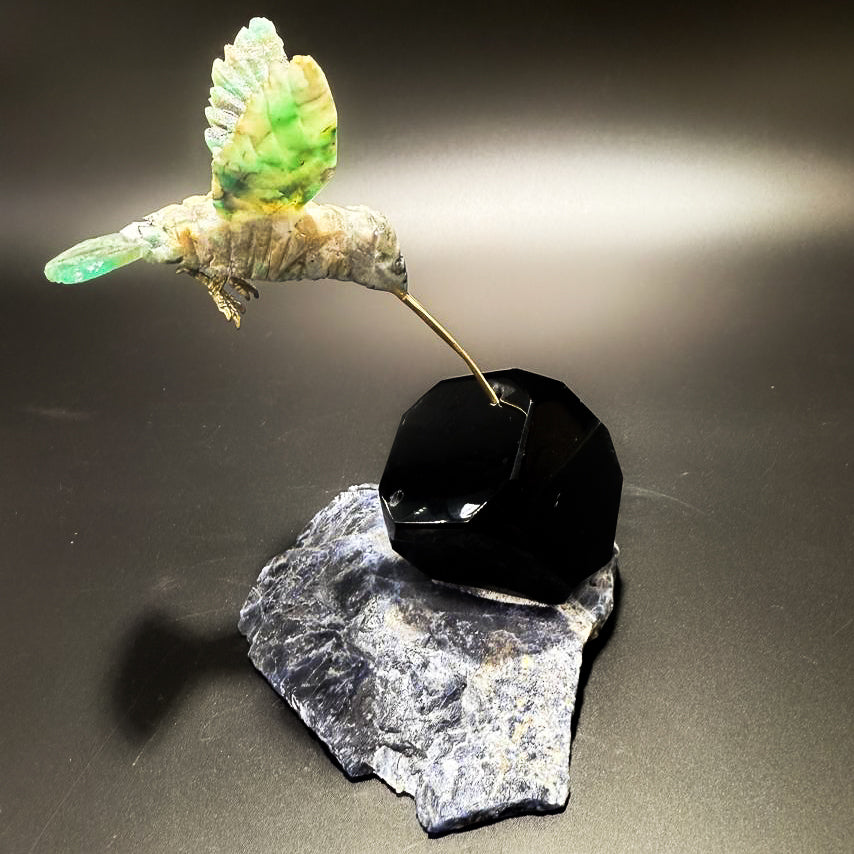 Piedra negra - Turmalina | Colibrí tallado murralla esmeralda colombiana